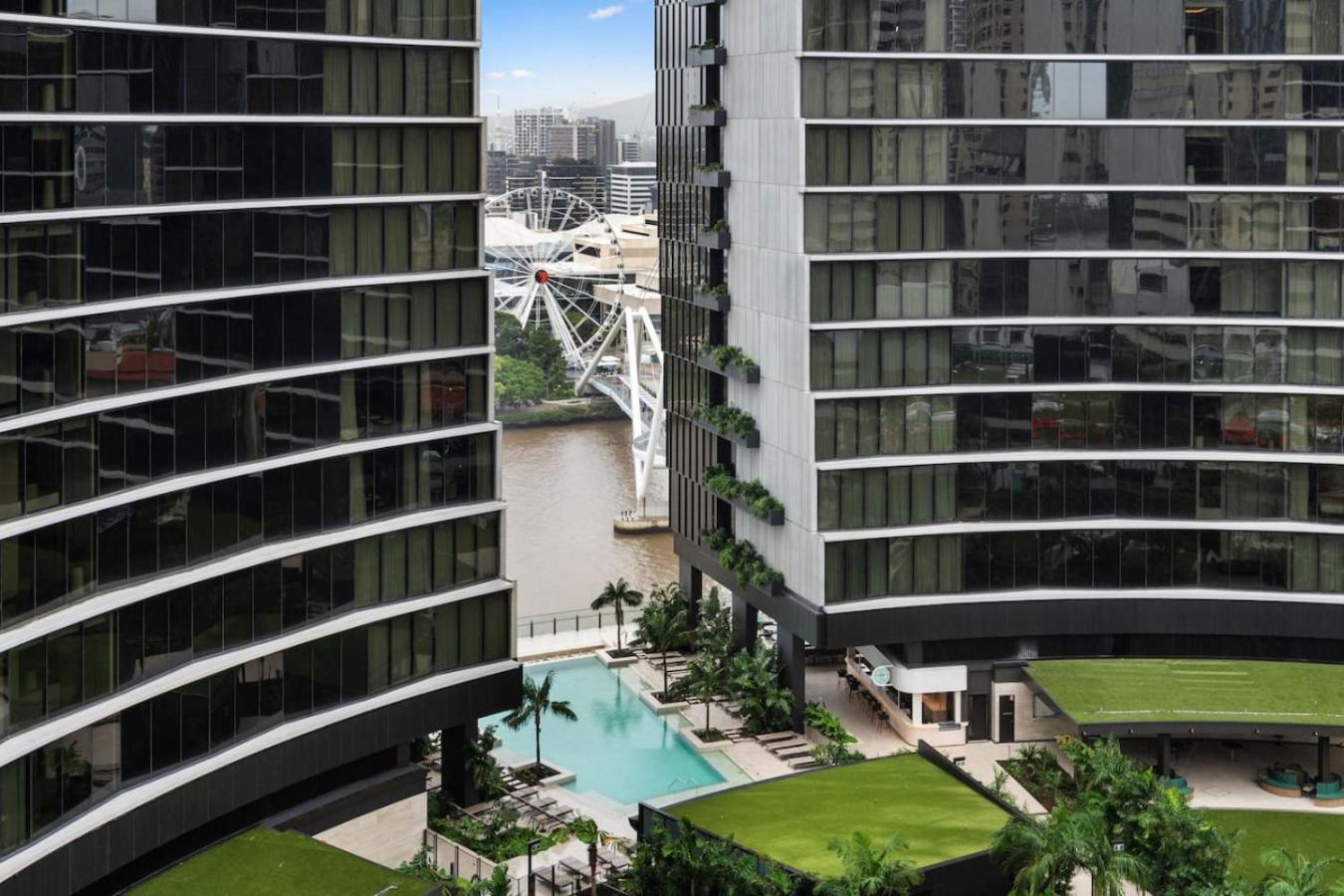 Luxurious 2br W River View Brisbane