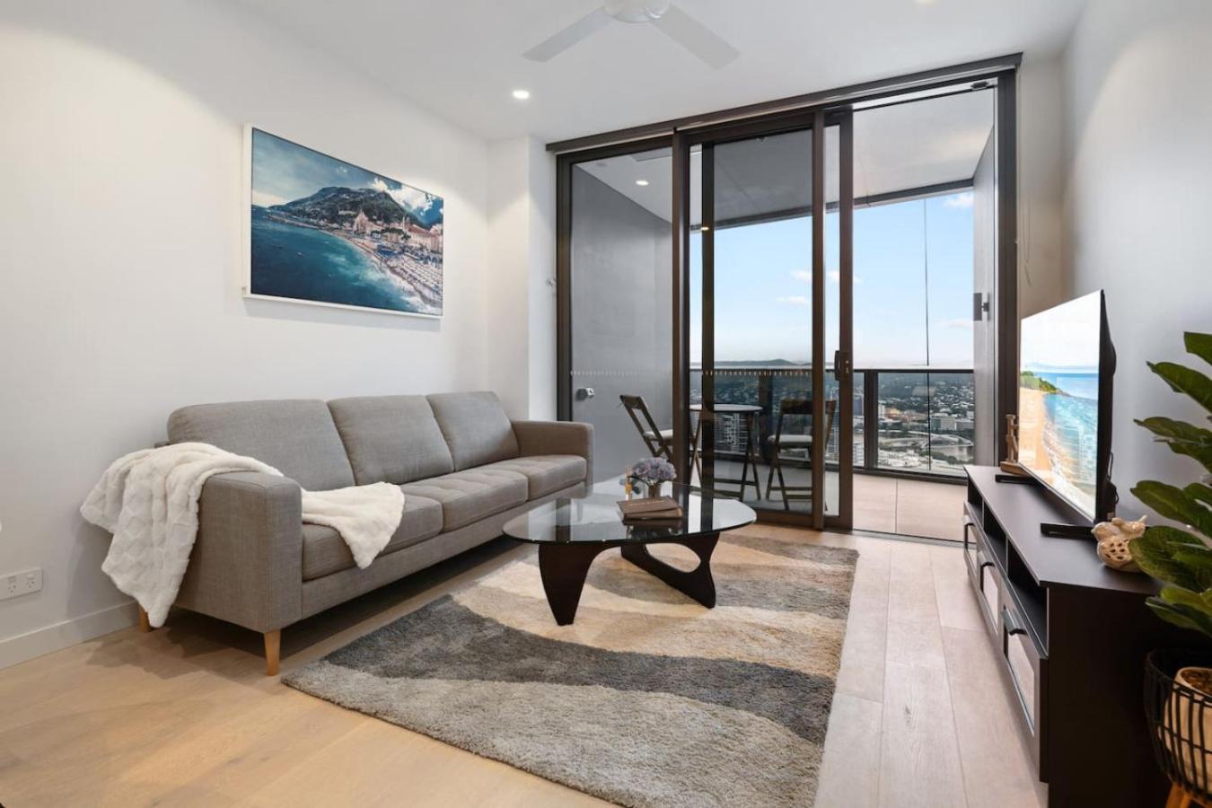 Luxurious 2br W River View * Brisbane
